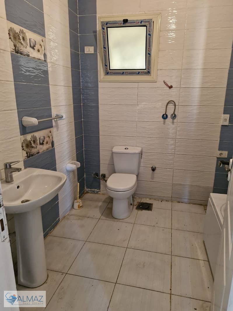 14 WhatsApp Image 2025-12-07 at 3.55. 19 PM. jpeg