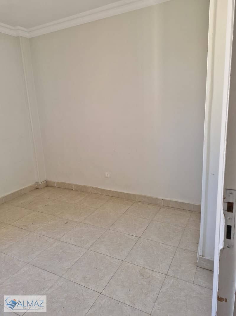 29 WhatsApp Image 2025-12-07 at 3.55. 36 PM. jpeg