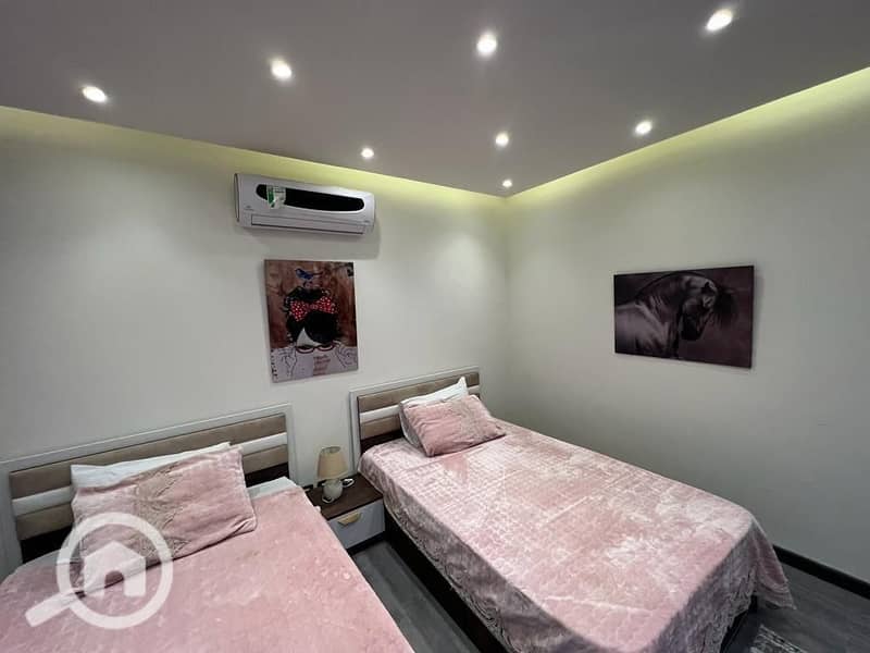 10 WhatsApp Image 2025-12-07 at 5.15. 51 PM. jpeg