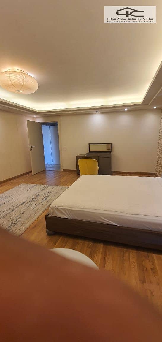 9 77e00aeb-1da3-4cfe-b371-af3cb0f0c11b. jpg