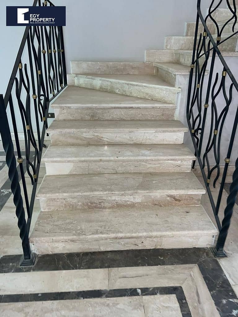 10 _files_Doctor Amany 5. jpg