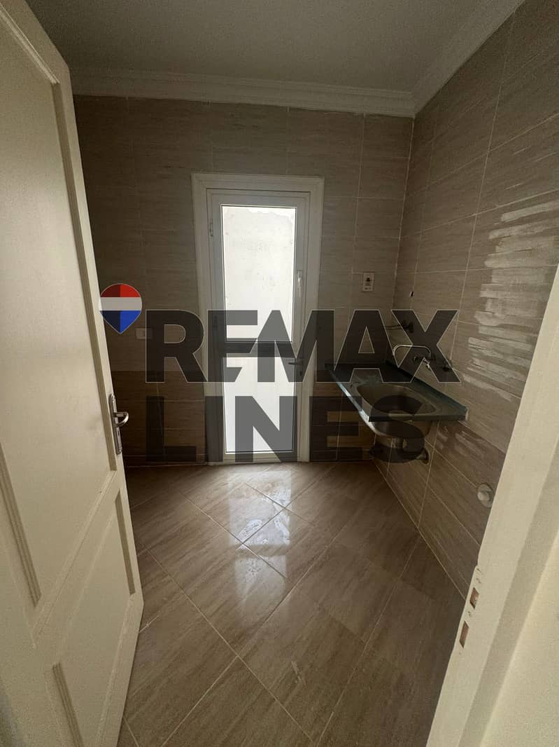 6 WhatsApp Image 2025-12-06 at 19.52. 32 (2). jpeg