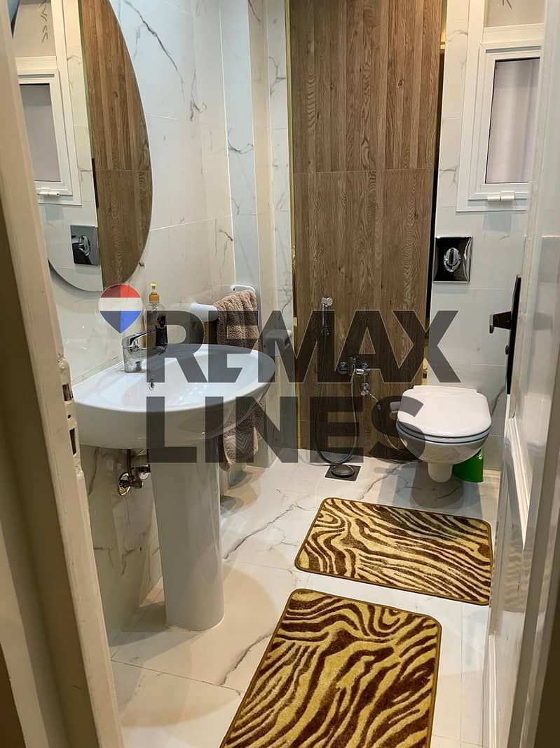 6 WhatsApp Image 2025-12-06 at 19.57. 30 (2). jpeg