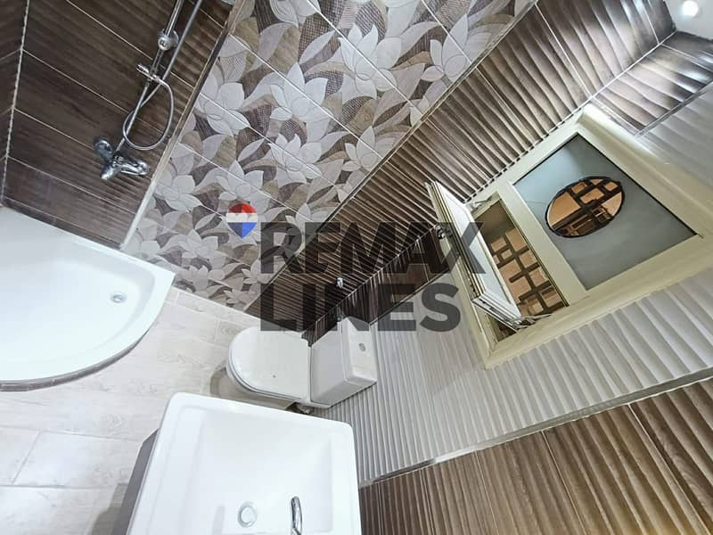 6 WhatsApp Image 2025-12-06 at 19.59. 22 (2). jpeg