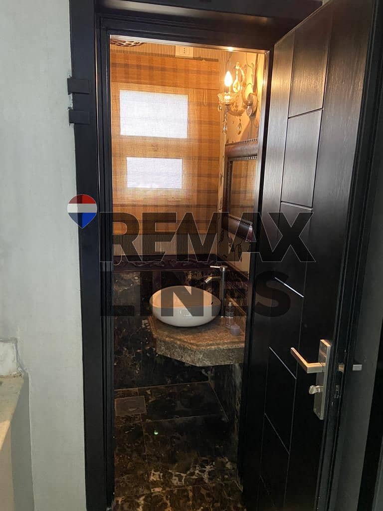 13 WhatsApp Image 2025-12-06 at 20.18. 20. jpeg