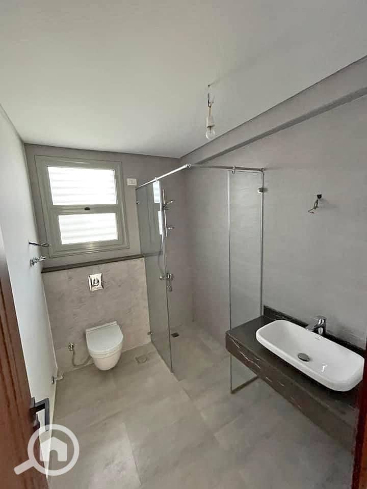 6 430933315_7409904192458619_1501593737365209696_n. jpg