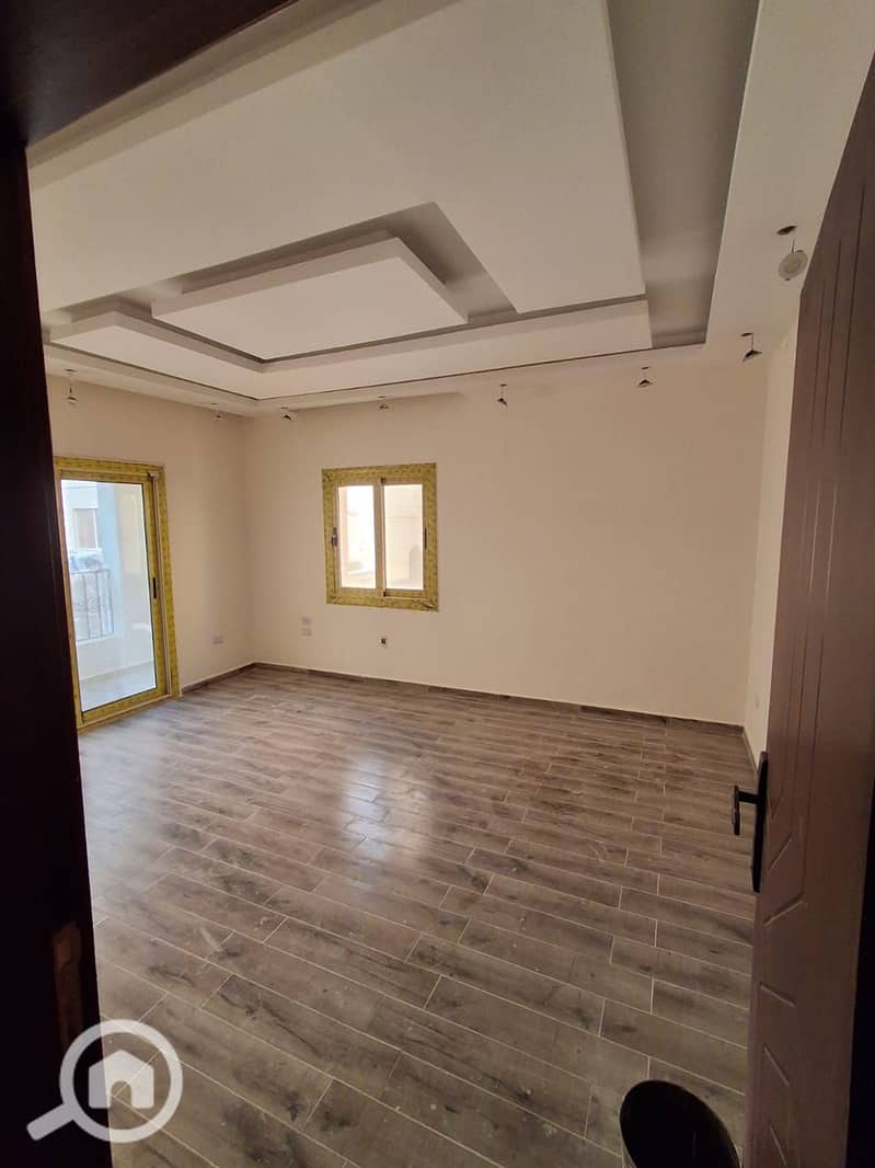 3 WhatsApp Image 2025-10-08 at 11.36. 12_22e5ca5c. jpg