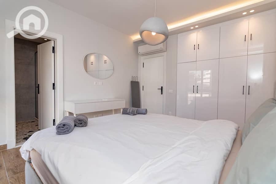 4 WhatsApp Image 2025-12-07 at 6.37. 29 PM. jpeg