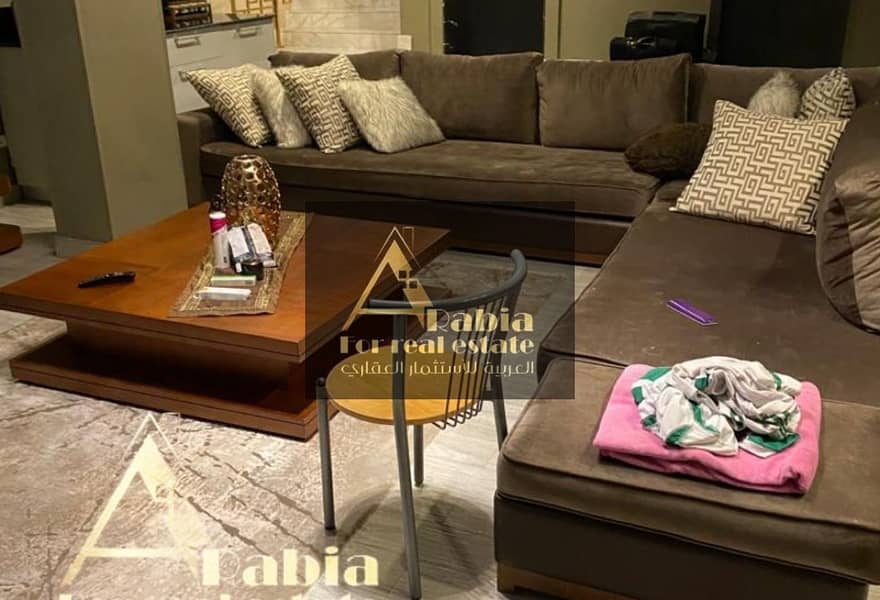 7 ef436495-2221-492e-9a0c-60249fa97b43. jpg