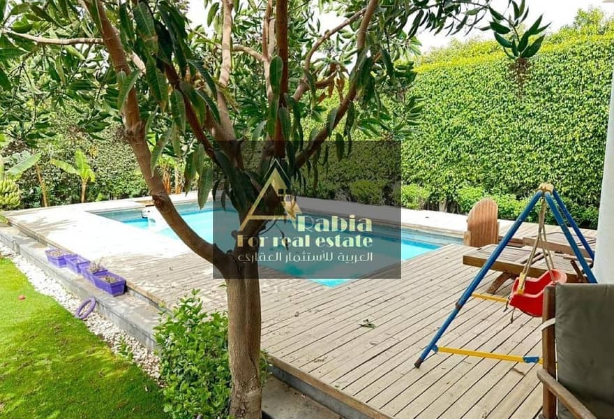 3 3f856d35-e278-4b51-9fd8-9edbce650183. jpg