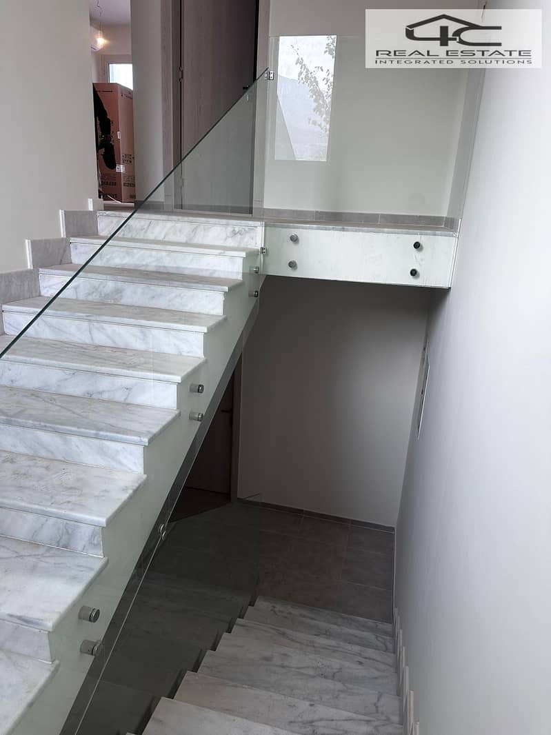 5 WhatsApp Image 2025-12-07 at 4.42. 21 PM. jpeg