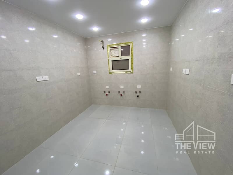 13 WhatsApp Image 2025-10-21 at 11.08. 01_34602a05. jpg