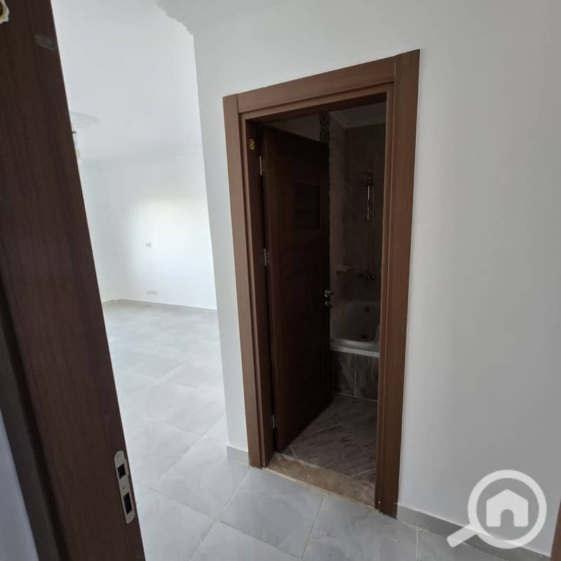 9 WhatsApp Image 2025-12-07 at 11.10. 06 AM (2). jpeg