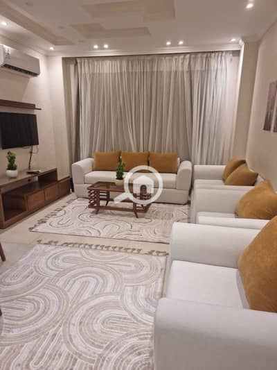 فلیٹ 3 غرف نوم للايجار في الشيخ زايد، الجيزة - IMG-20251207-WA0016. jpg فلیٹ 3 غرف نوم للايجار في الشيخ زايد، الجيزة - IMG-20251207-WA0016. jpg