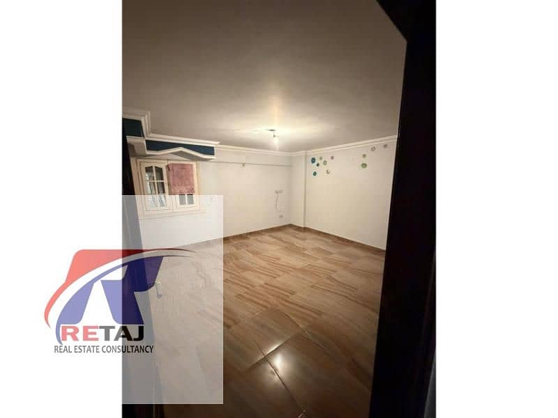 5 0a0b1d40-20fd-4c88-bb41-560891a152a2. jfif. jpg