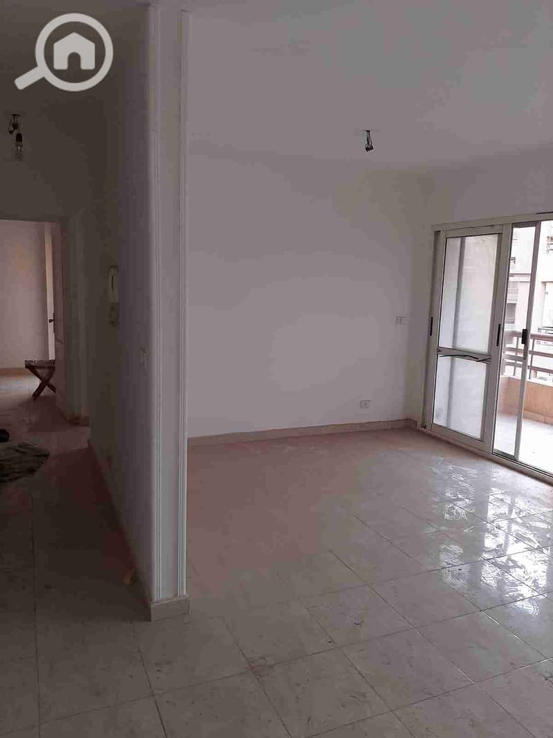 1000165107. jpg 1000165107. jpg