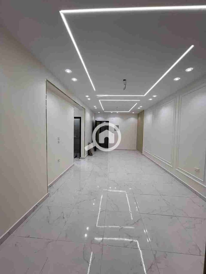 1000469463. jpg 1000469463. jpg