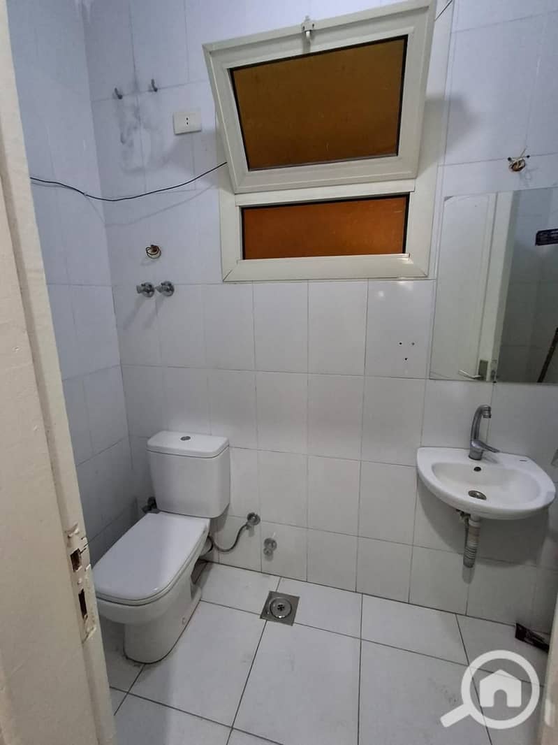 2 WhatsApp Image 2025-12-02 at 14.36. 07 (2). jpeg