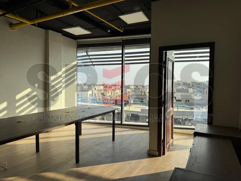 3 photo_5958540337880352661_y. jpg