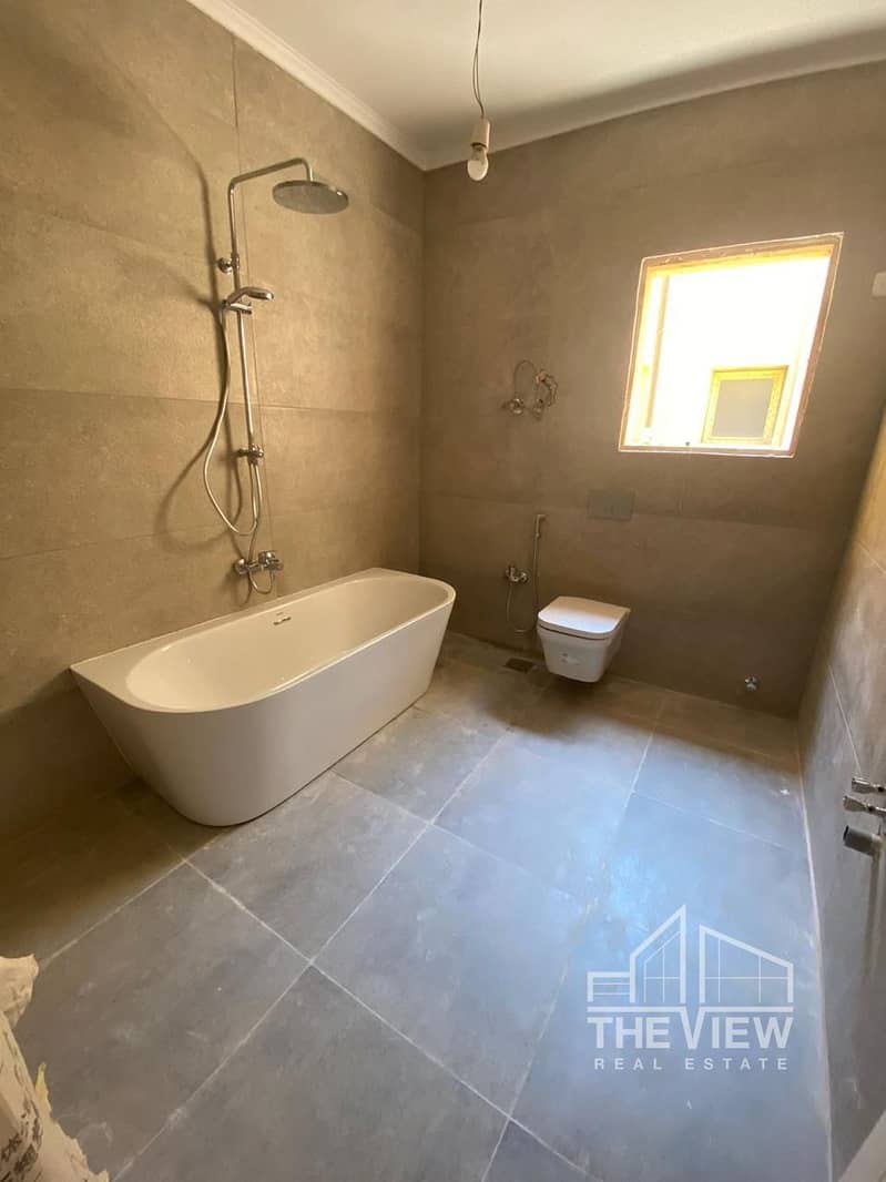 11 WhatsApp Image 2025-11-22 at 00.59. 05_dcc7a32f. jpg