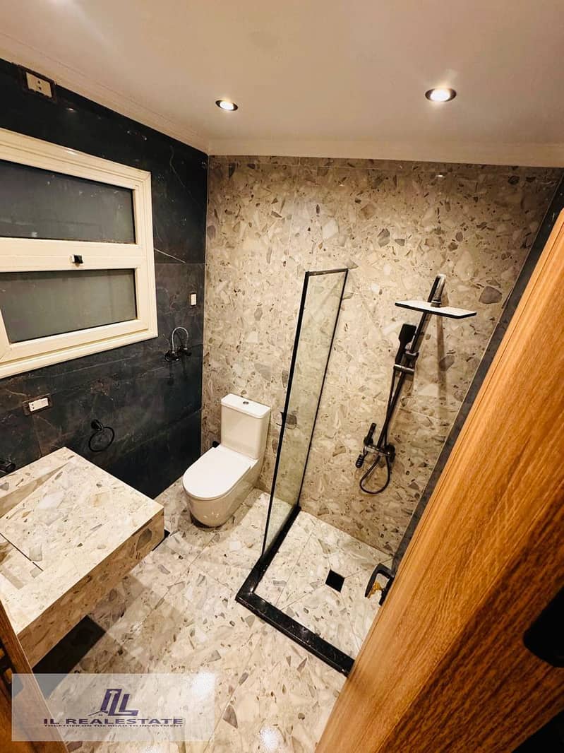 4 9c391a58-1abe-41aa-846b-c62927340ff6. jpg