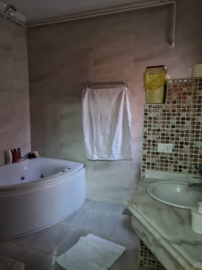 9 WhatsApp Image 2025-12-06 at 23.58. 59_868a91ba. jpg