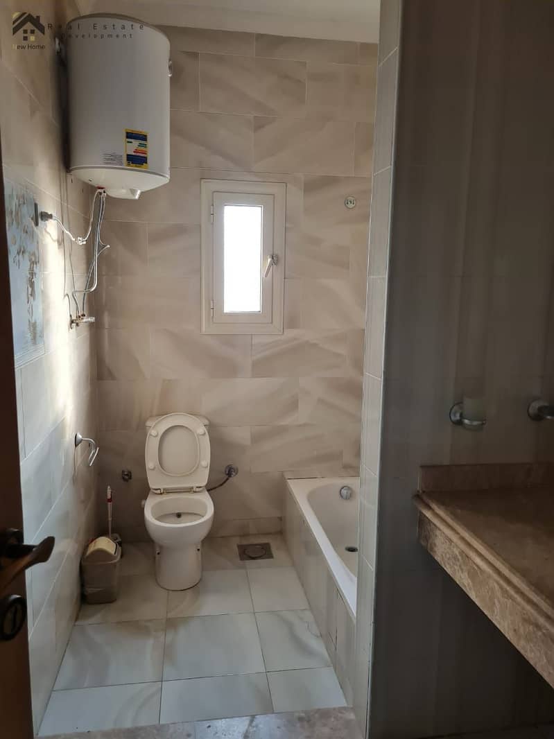 11 WhatsApp Image 2025-12-06 at 23.59. 00_3976dec5. jpg