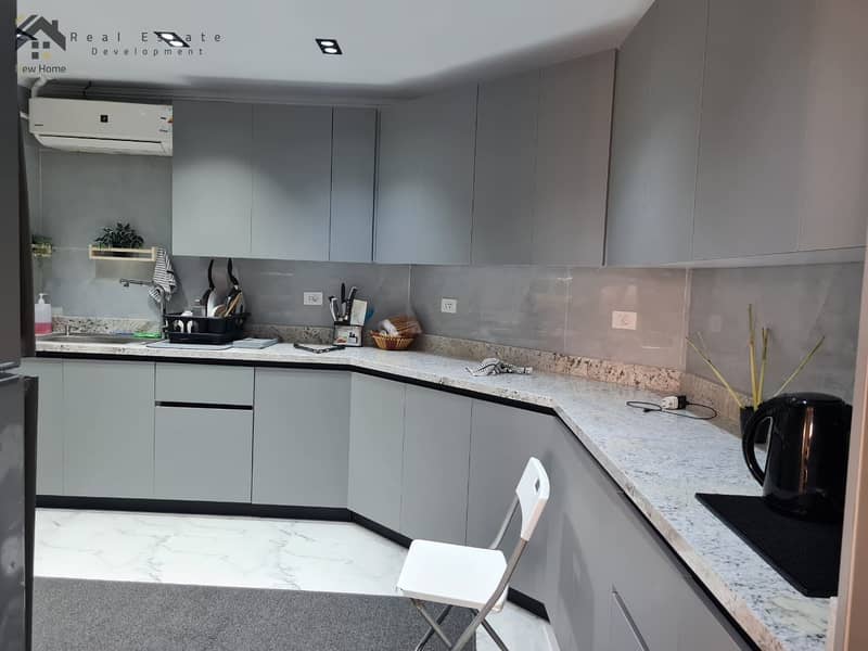 13 WhatsApp Image 2025-12-06 at 23.59. 01_40528cbc. jpg