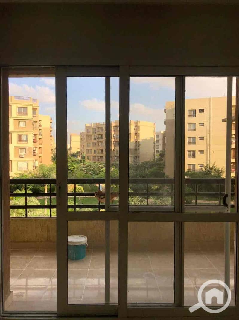 2 0fd9f86b-34c4-4d97-a587-5f243ea11fc7. jpg