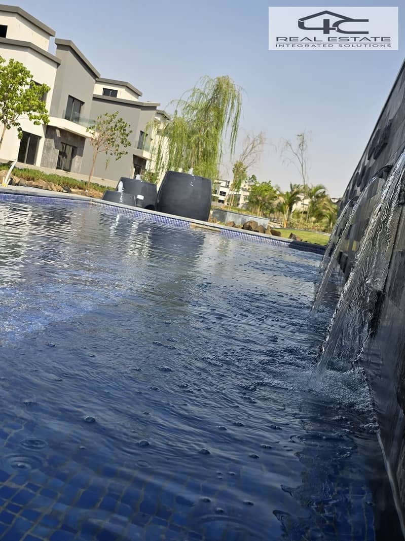 7 WhatsApp Image 2025-11-18 at 1.22. 10 PM (1). jpeg