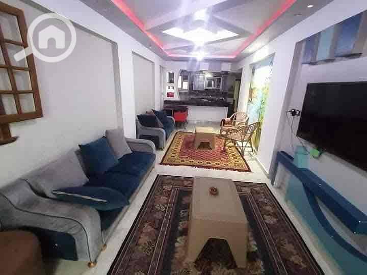 8 b30c6a15-1a56-4685-a0e0-aff0548b8217. jpg