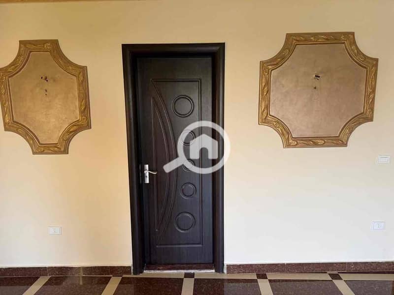 11 5965f8f5-6d76-4ecb-a8c8-35e45f92c3a2. jpg