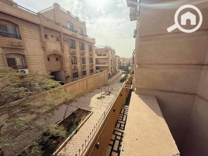 12 510b50c8-bdb8-4cd3-8e15-1026fdc0ea4b. jpg