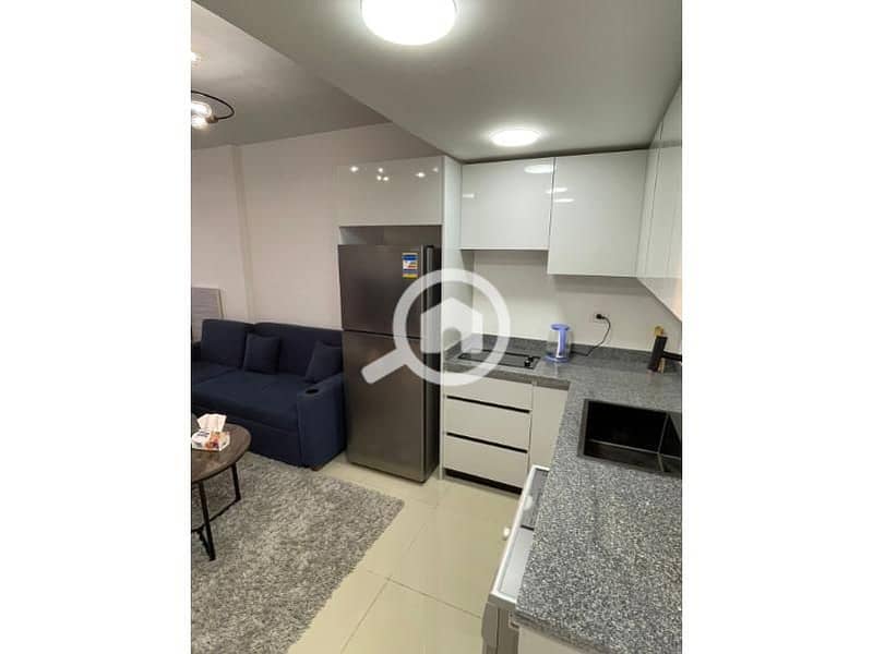 9 06158951-40e6-40f1-a8e7-d49714647eac. jpg