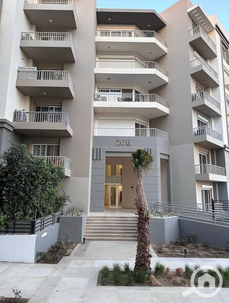 5 497907192_1472098860820854_8595060089013457706_n. jpg