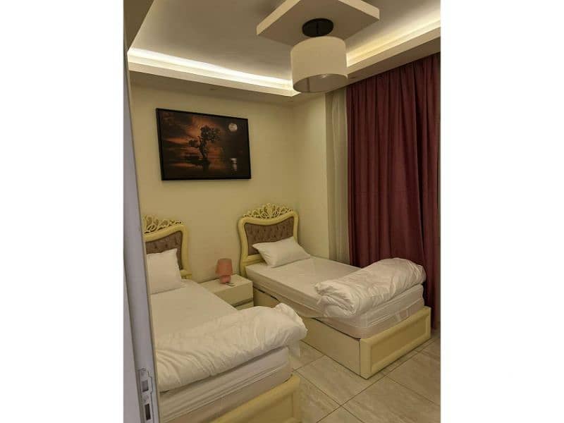 10 WhatsApp Image 2025-12-08 at 1.34. 11 AM (5). jpg