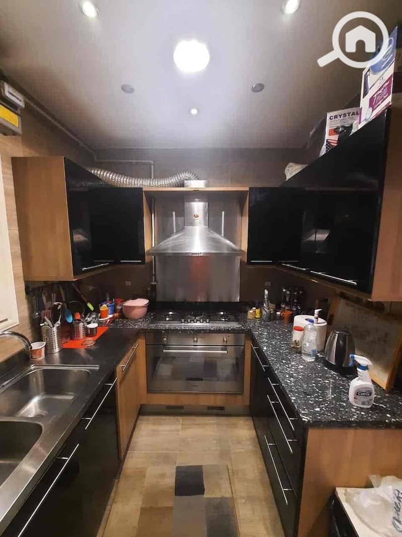 9 7ebabdb3-ba59-49ed-bb9d-a08e35651d27. jpg