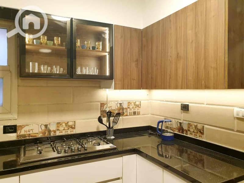 4 744827be-243b-40a1-8091-cfb480718631. jpg