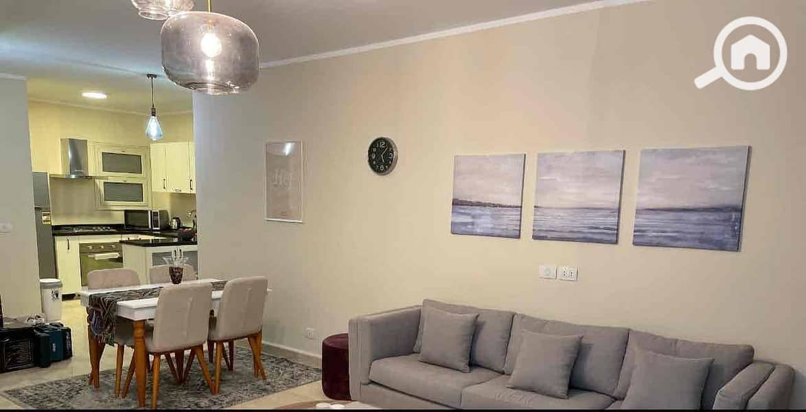 2 572fd121-9893-475f-894a-b9359667645b. jpg