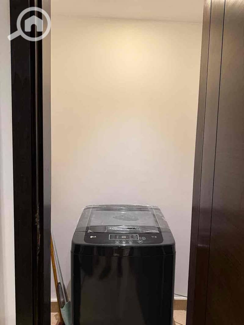 16 282ccfbe-329f-4b24-9dfd-af96537f8785. jpg