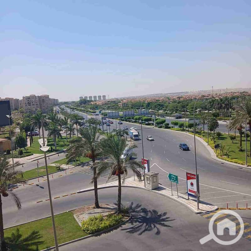 1000565947. jpg 1000565947. jpg