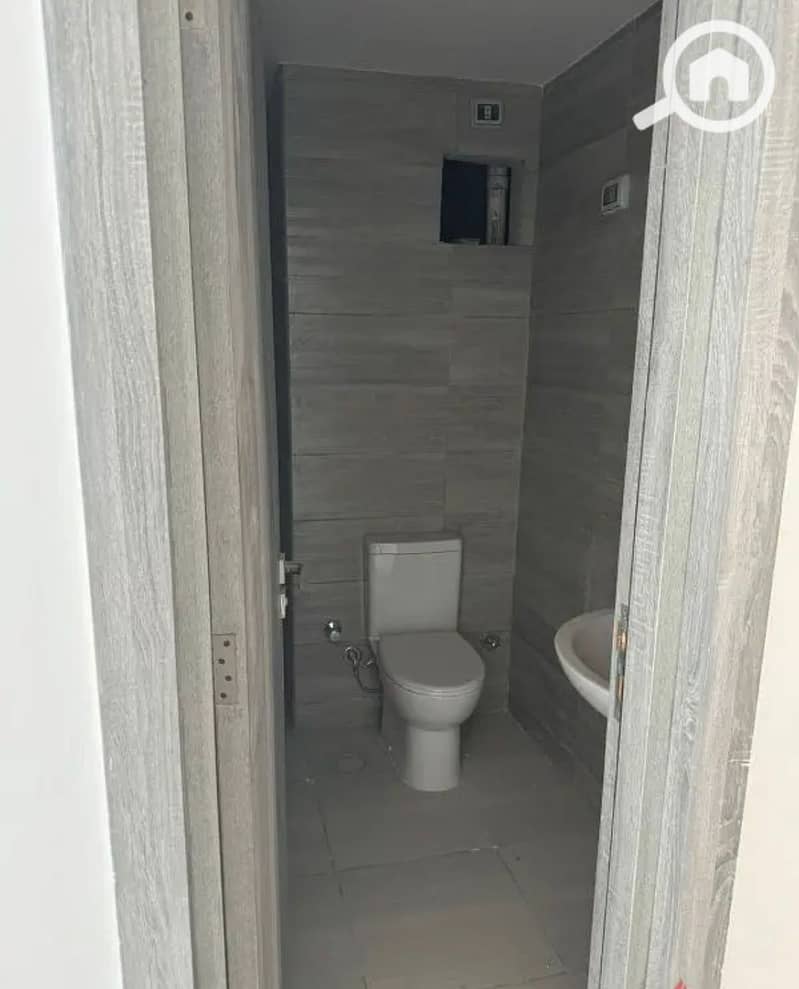 3 IMG-20251204-WA0317. jpg