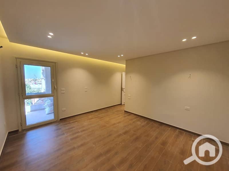 6 IMG-20251203-WA0118(1). jpg