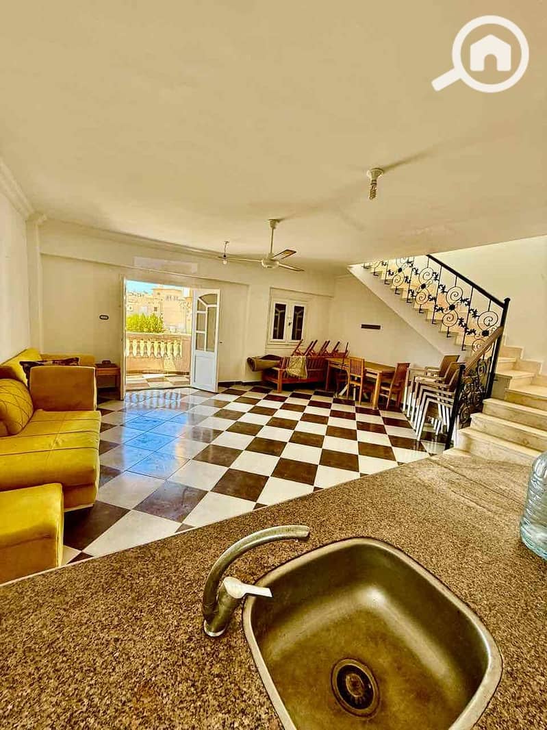 3 90ffdea6-59e4-43a4-94ad-e3419ea97ef0. jpg