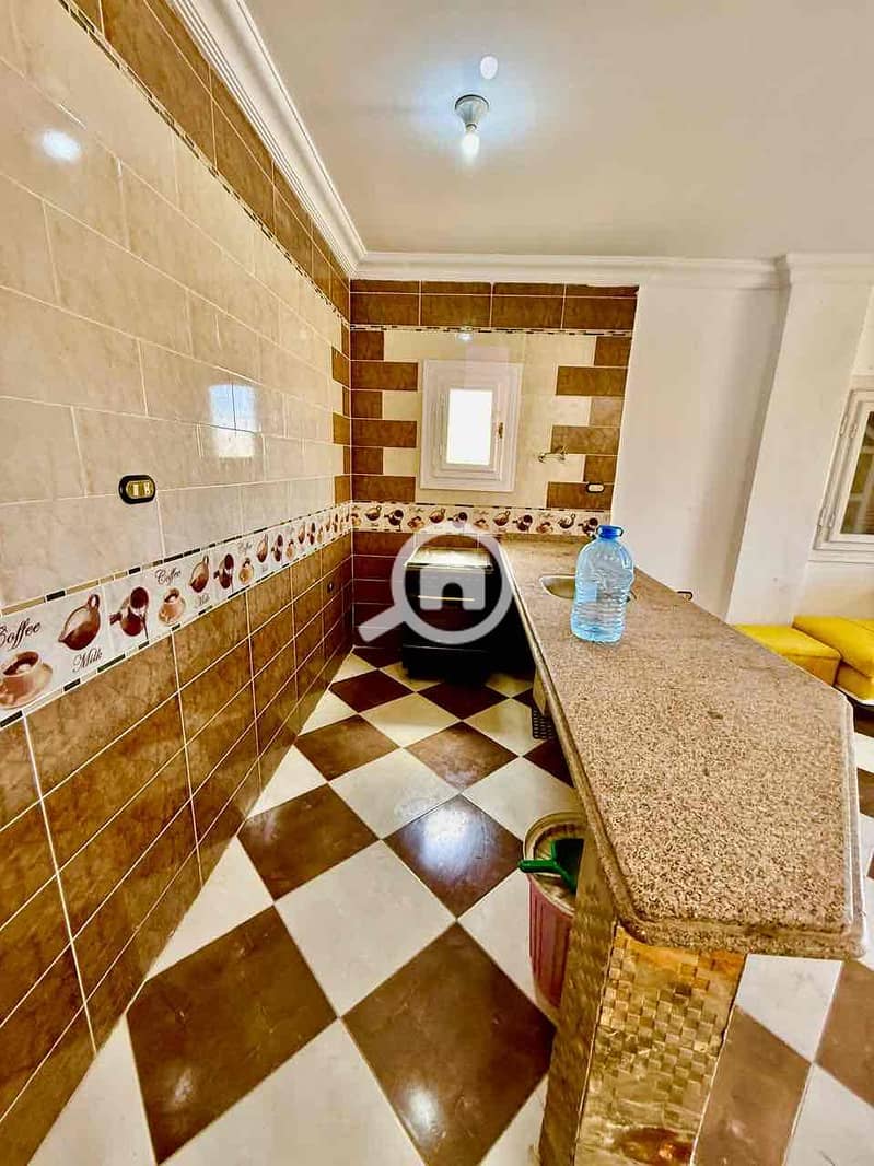 7 a43cd3ce-a008-42f2-983e-ee8c552788d7. jpg