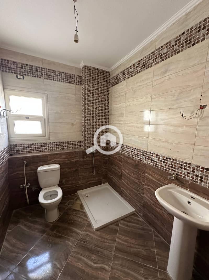 9 7377e1dc-d59e-4b84-9255-3a3ebef21019. jpeg