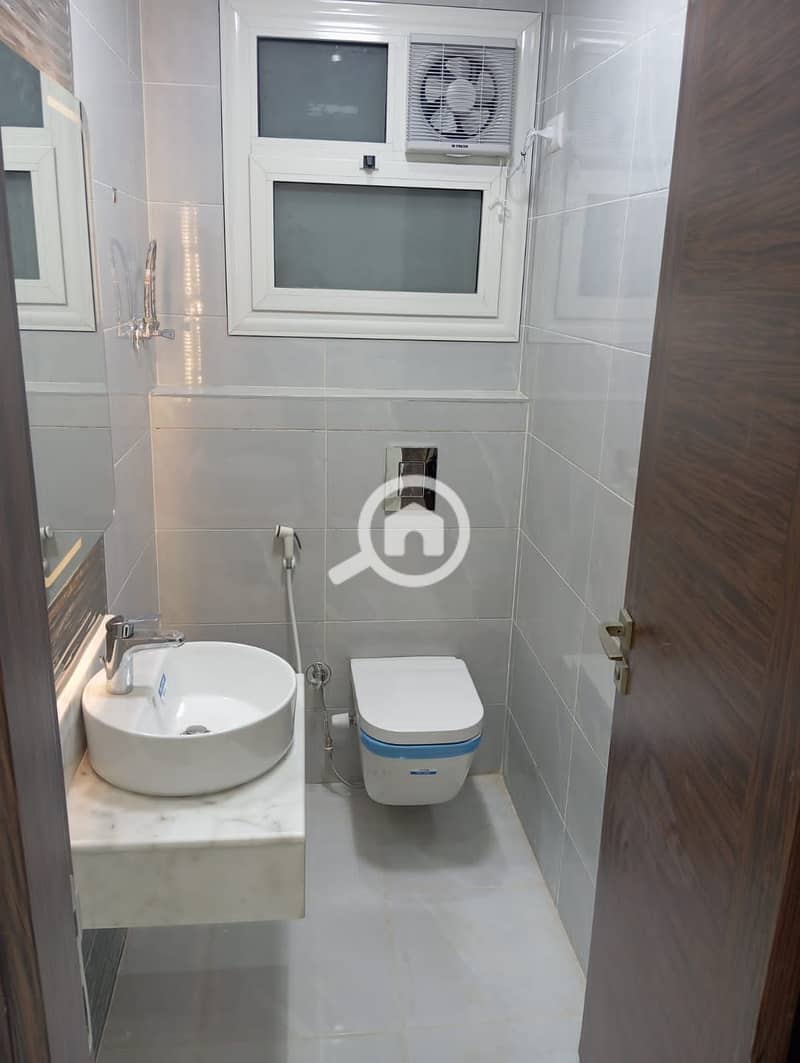 21 IMG-20251207-WA0044. jpg