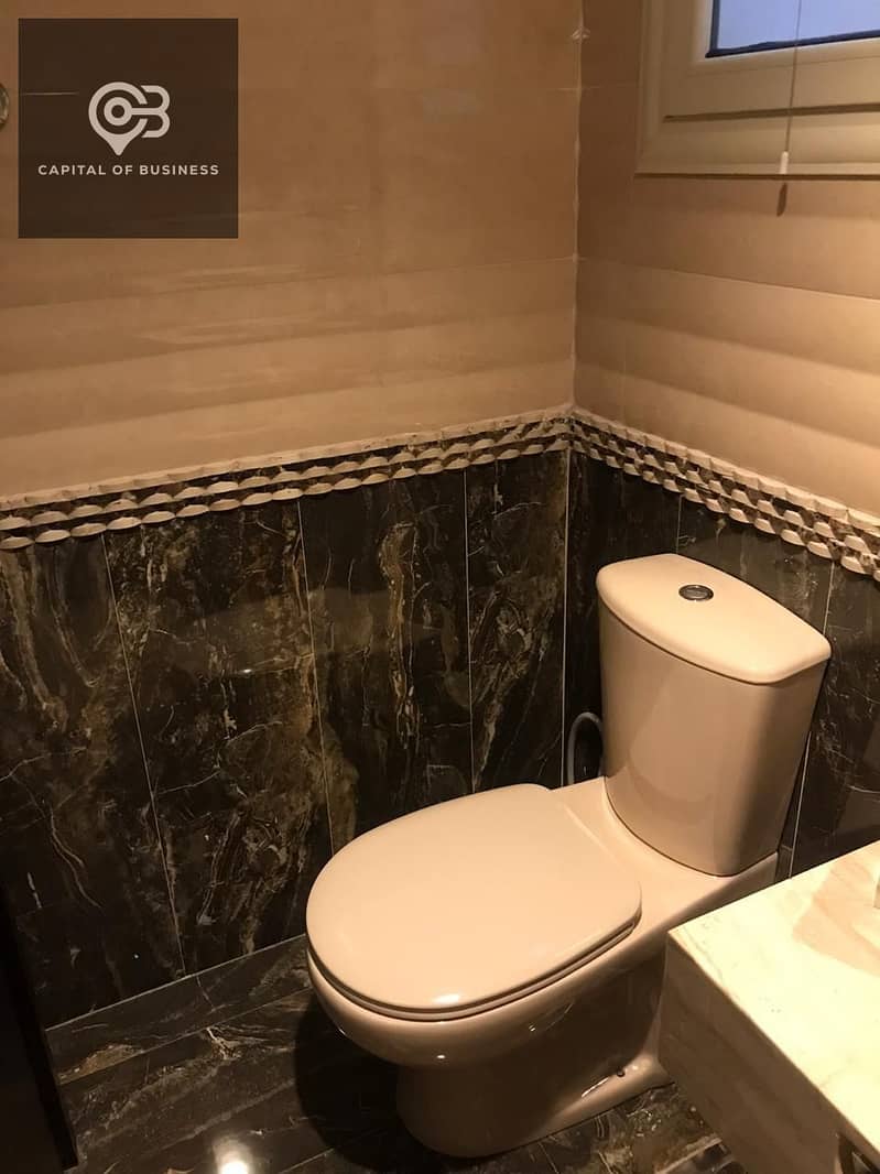 5 3c58d73e-ce9c-4ff2-bc44-2aa7532fef53. jpg