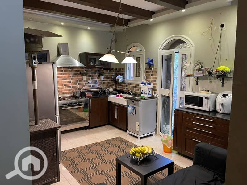 12 a6f42d87-8155-4827-ae1f-f4c2fca34222. jpeg