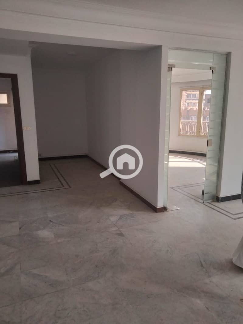 2 WhatsApp Image 2025-12-06 at 7.49. 59 PM (1). jpeg